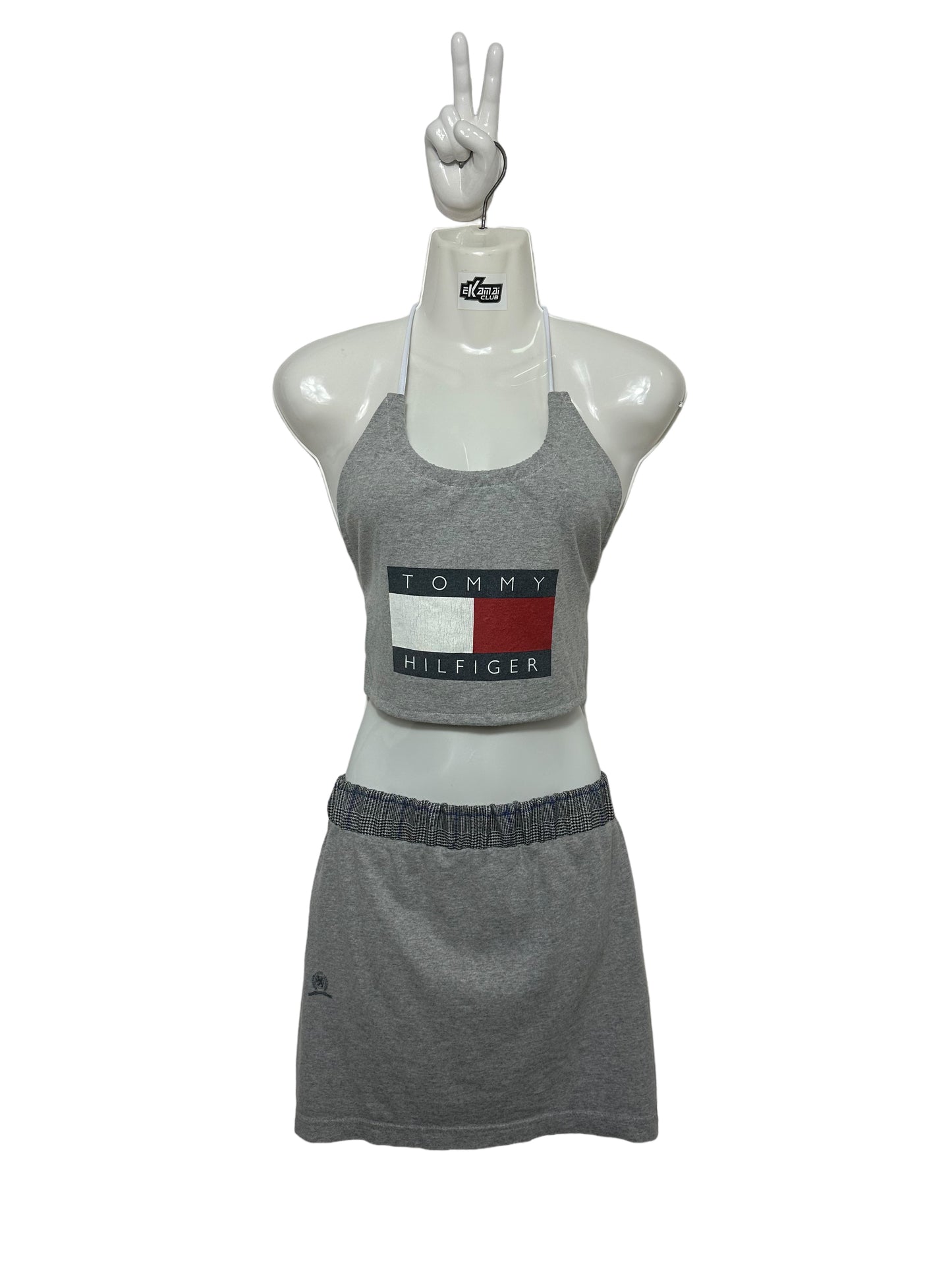 SET Reworked Top + Falda Hilfiger - Ekamai Club