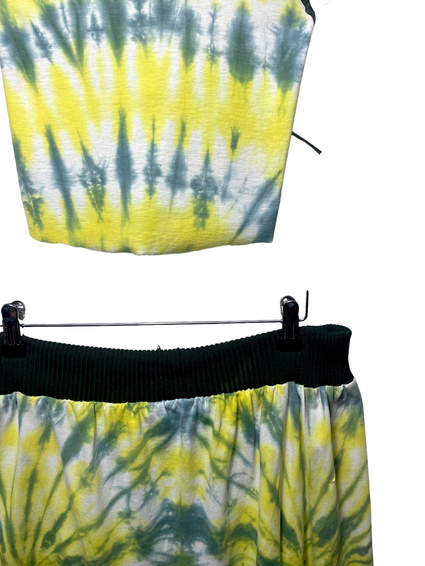 SET Top + Skirt