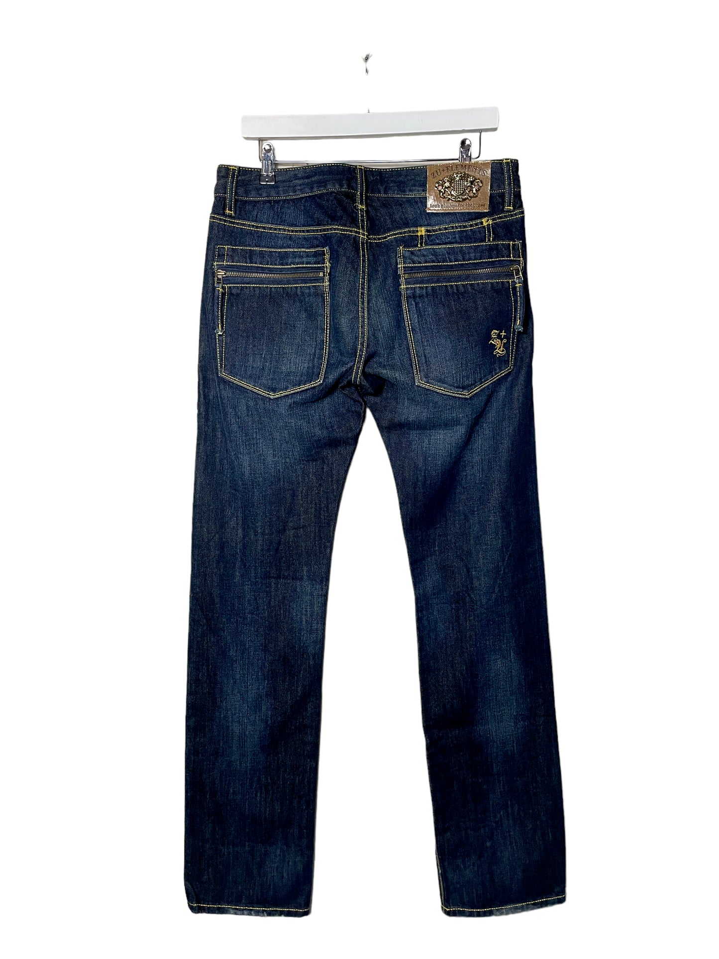 Pantalón numbers