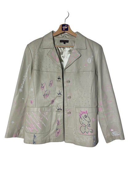 Chaqueta Blanca - by Ruby - Ekamai Club