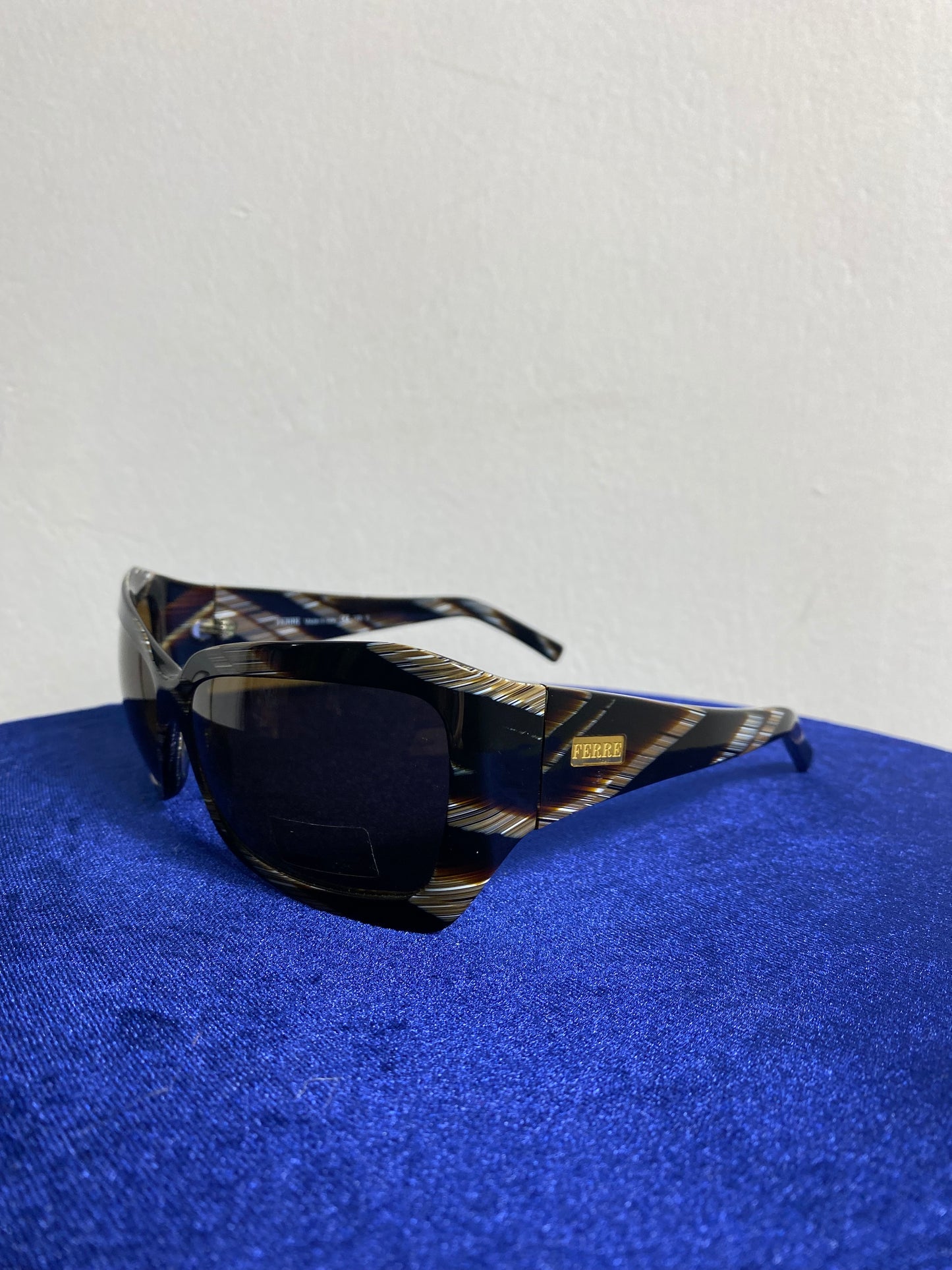 Sunglasses Gianfranco Ferre