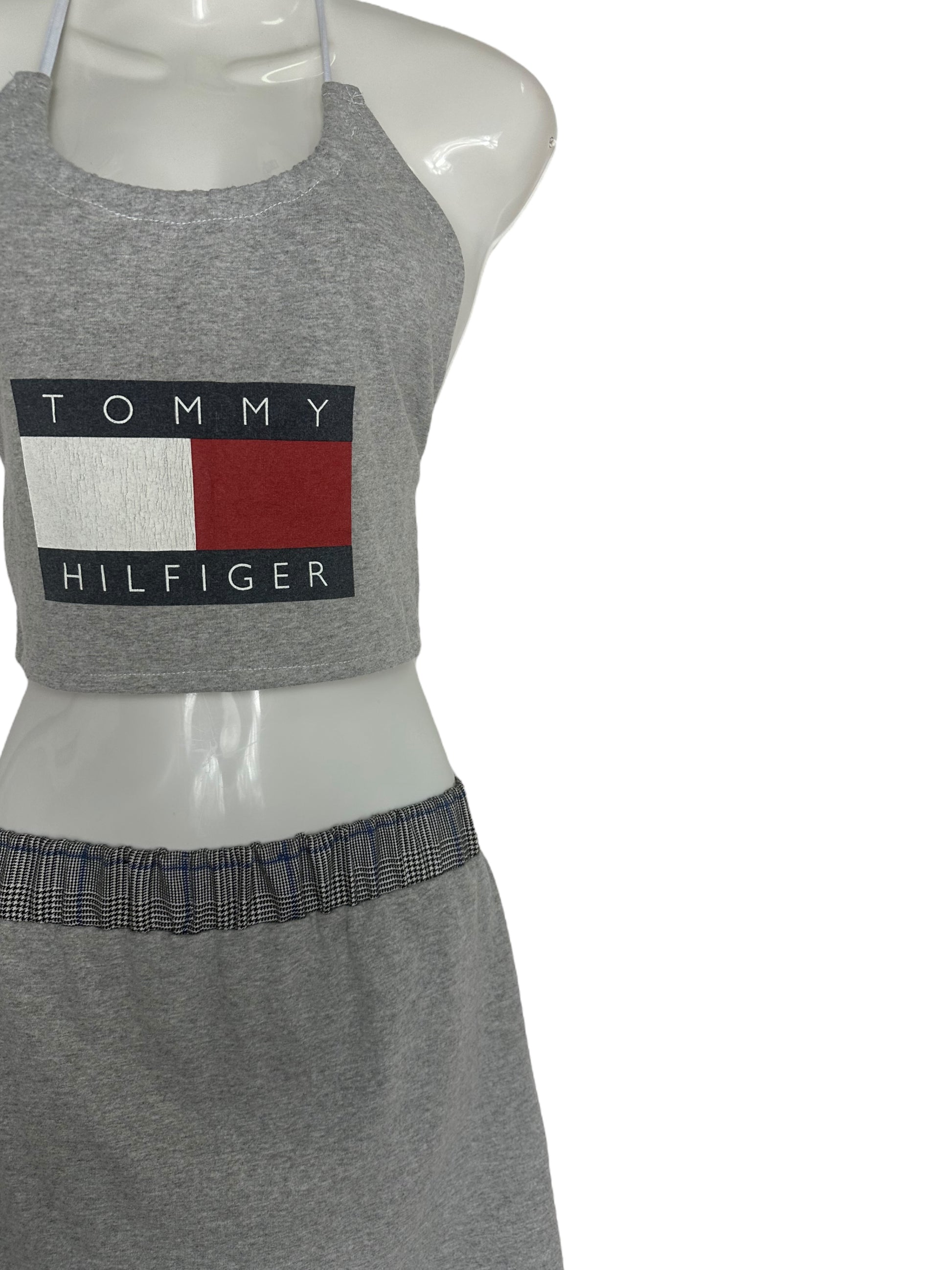 SET Reworked Top + Falda Hilfiger - Ekamai Club