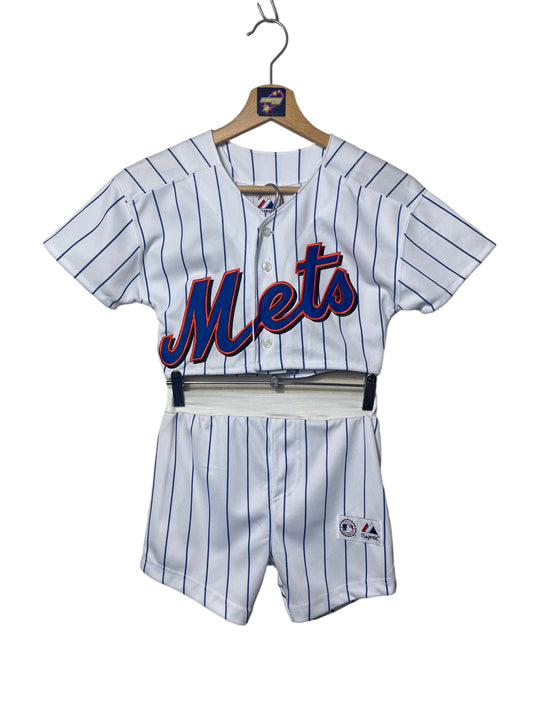 SET Top + Short Mets - Ekamai Club
